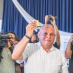Rodrigo Mundaca arrasa en Valparaíso y se mantiene al mando de la gobernación